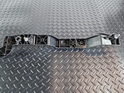 19-ON RANGE ROVER EVOQUE L551 O/S DRIVER SIDE RIGHT BUMPER BRACKET K8D2113C52AB
