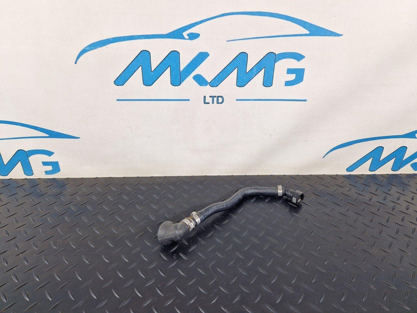 12-17 AUDI Q5 S-LINE GENUINE OEM VACUUM BREATHER HOSE PIPE 8R0611931BF