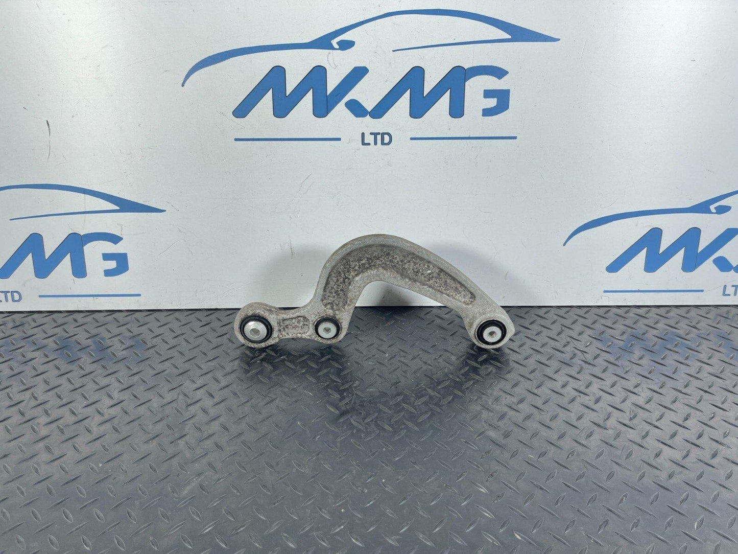 GENUINE AUDI A4 B9 A5 S5 F5 REAR LEFT OR RIGHT CONTROL ARM 8W0505361E