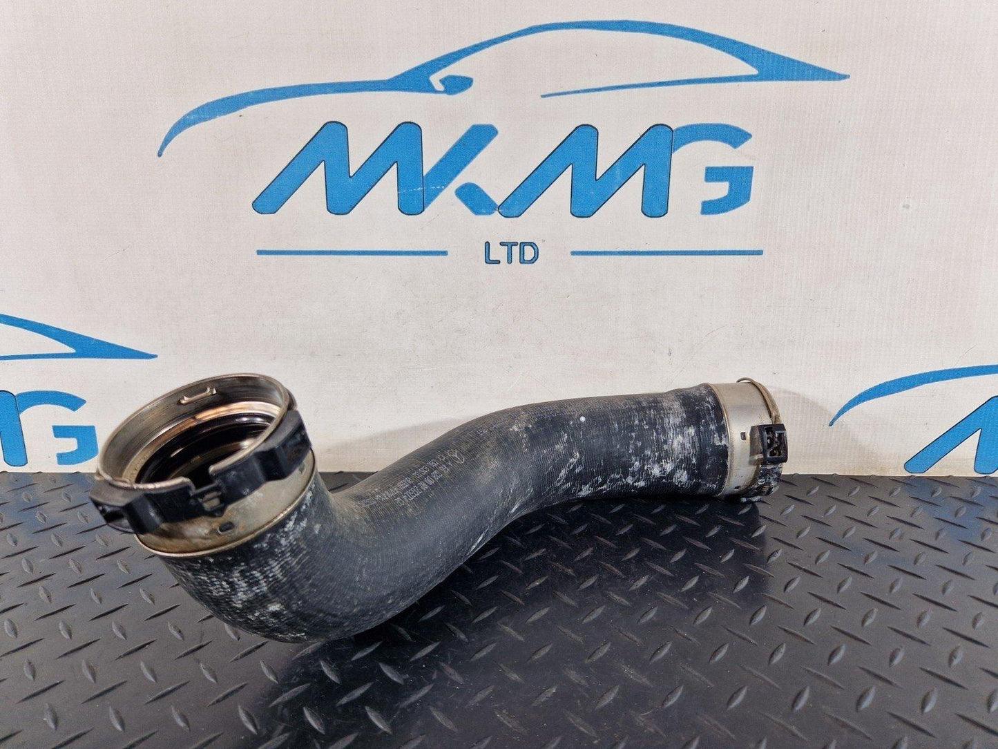 11-19 MERCEDES ML W166 350CDI OM642 DIESEL ENGINE INTERCOOLER PIPE A1665280082