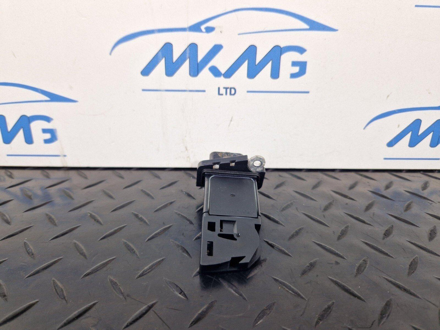 10-18 AUDI A7 4G S-LINE AIR MASS SENSOR FLOW METER 059906461N