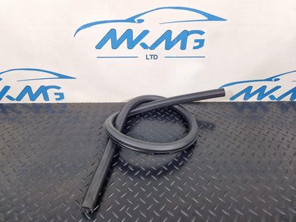 10-18 AUDI A7 4G S-LINE REAR LEFT LOWER DOOR RUBBER WEATHER SEAL 4G883370