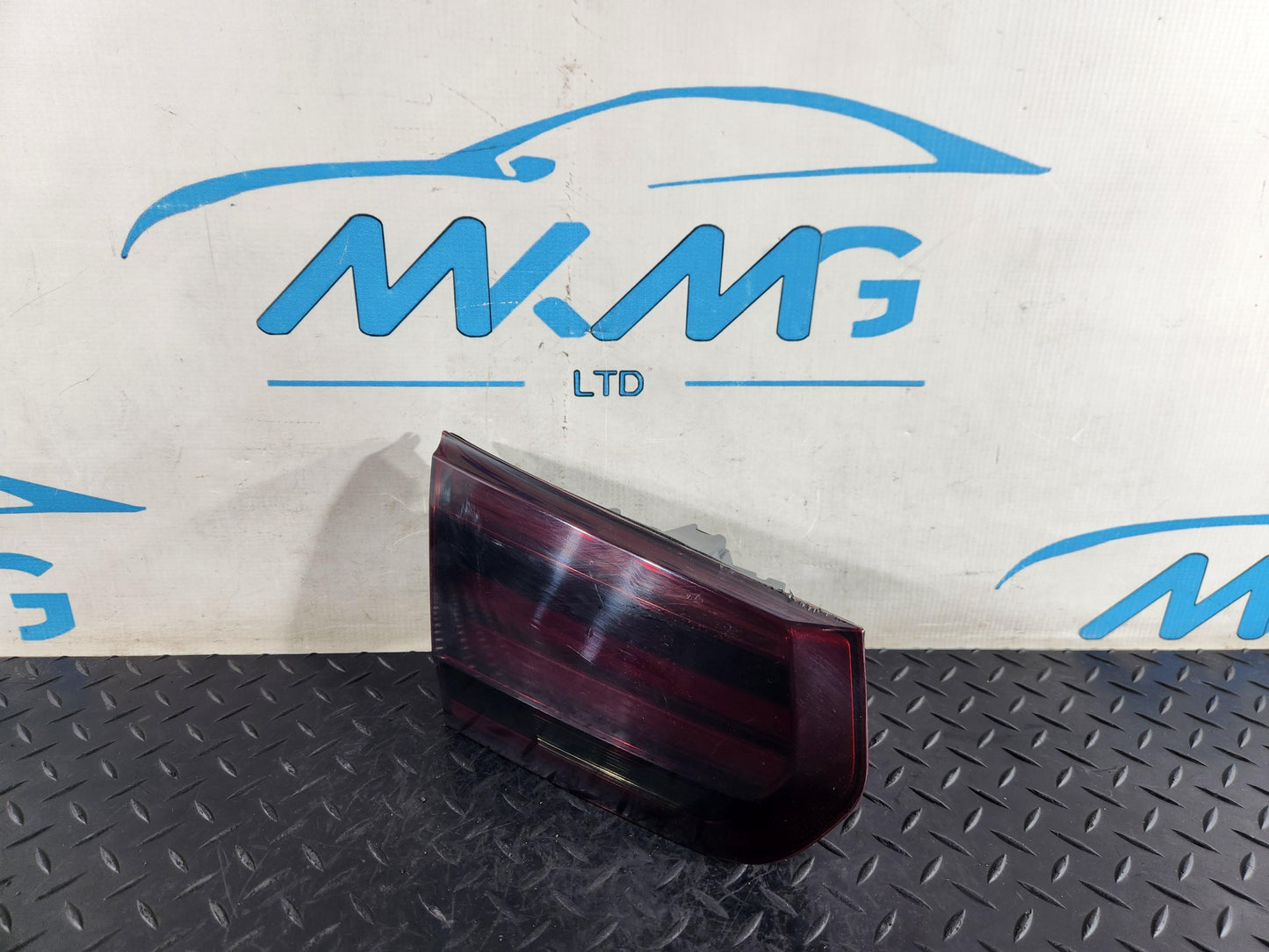BMW 118i F40 Hatchback Genuine Left Side Rear Inner Tail Light H7736911905