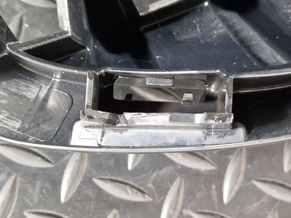 20-24 BMW 1 SERIES F40 FRONT BUMPER RIGHT SIDE KIDNEY GRILL 7450957 (DAMAGED)