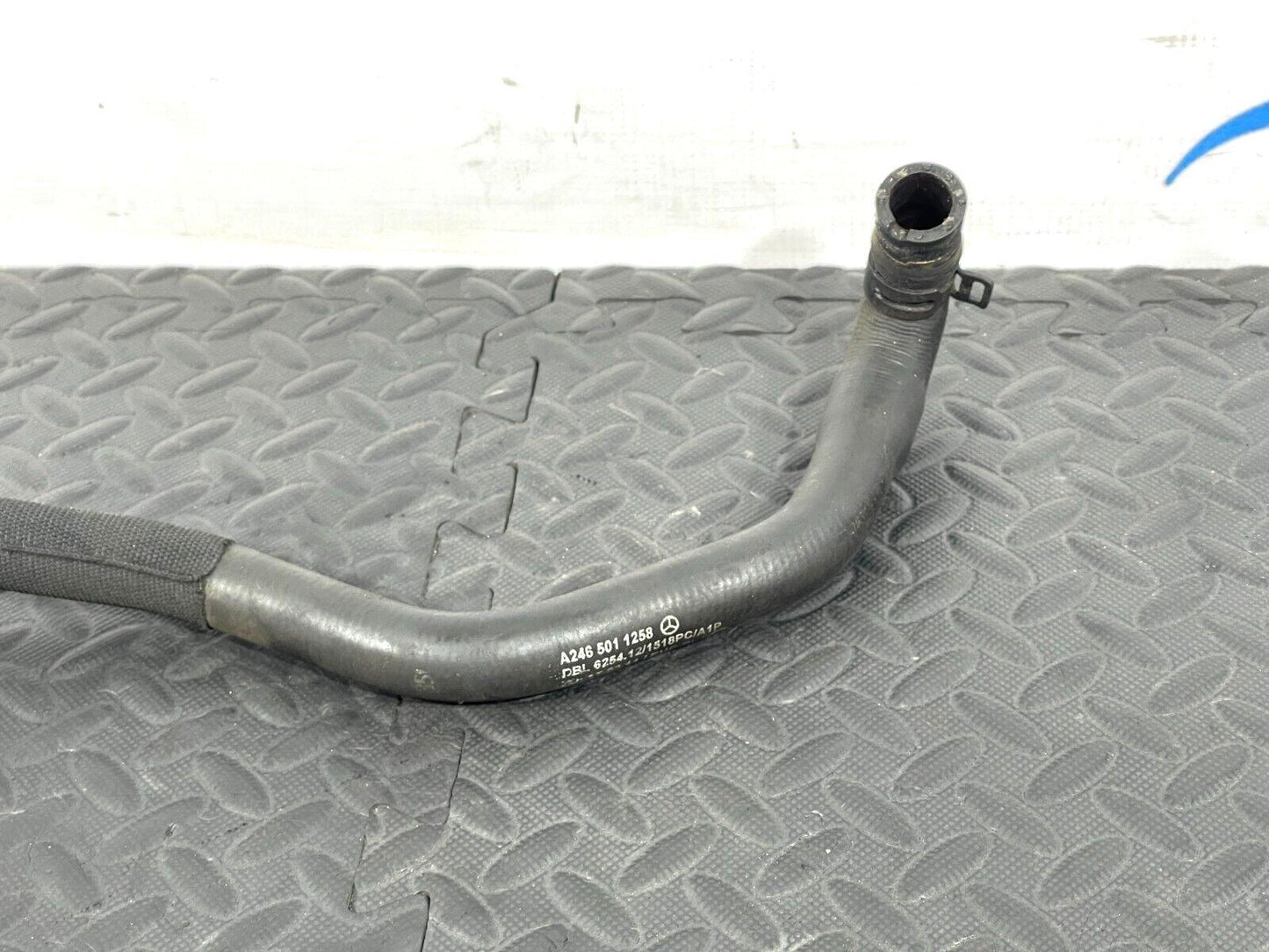 13-19 MERCEDES BENZ CLA C117 GENUINE OIL COOLER PUMP COOLANT HOSE A2465011258