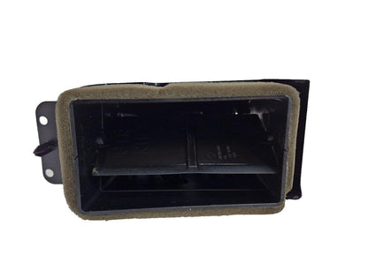 17ON LAND ROVER L462 DASHBOARD AIR VENT GRILL RIGHT SIDE DK62-046B30-A DAMAGED