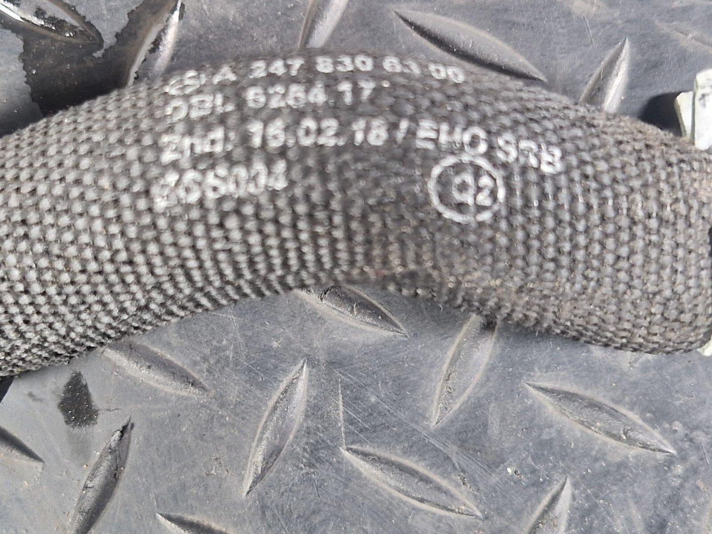 18-ON MERCEDES BENZ A CLASS W177 GENUINE ENGINE COOLANT PIPE A2478306300