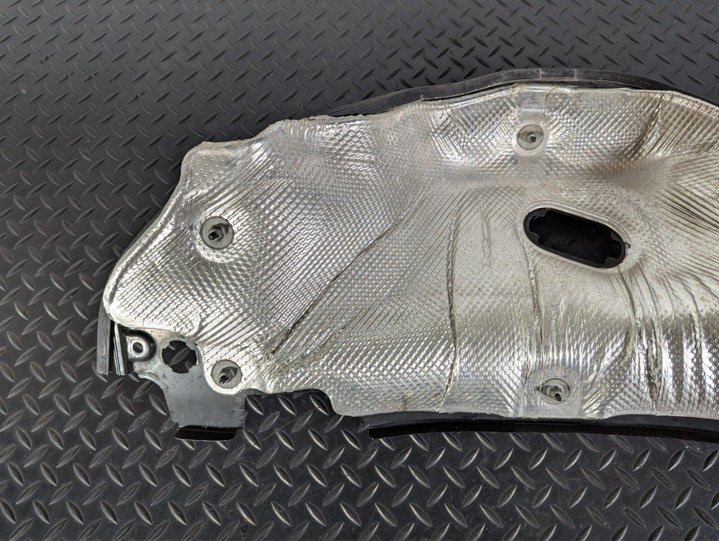 16-19 AUDI A4 B9 GENUINE OEM BULKHEAD FIREWALL HEAT PROTECTION SHIELD 8W0819523C
