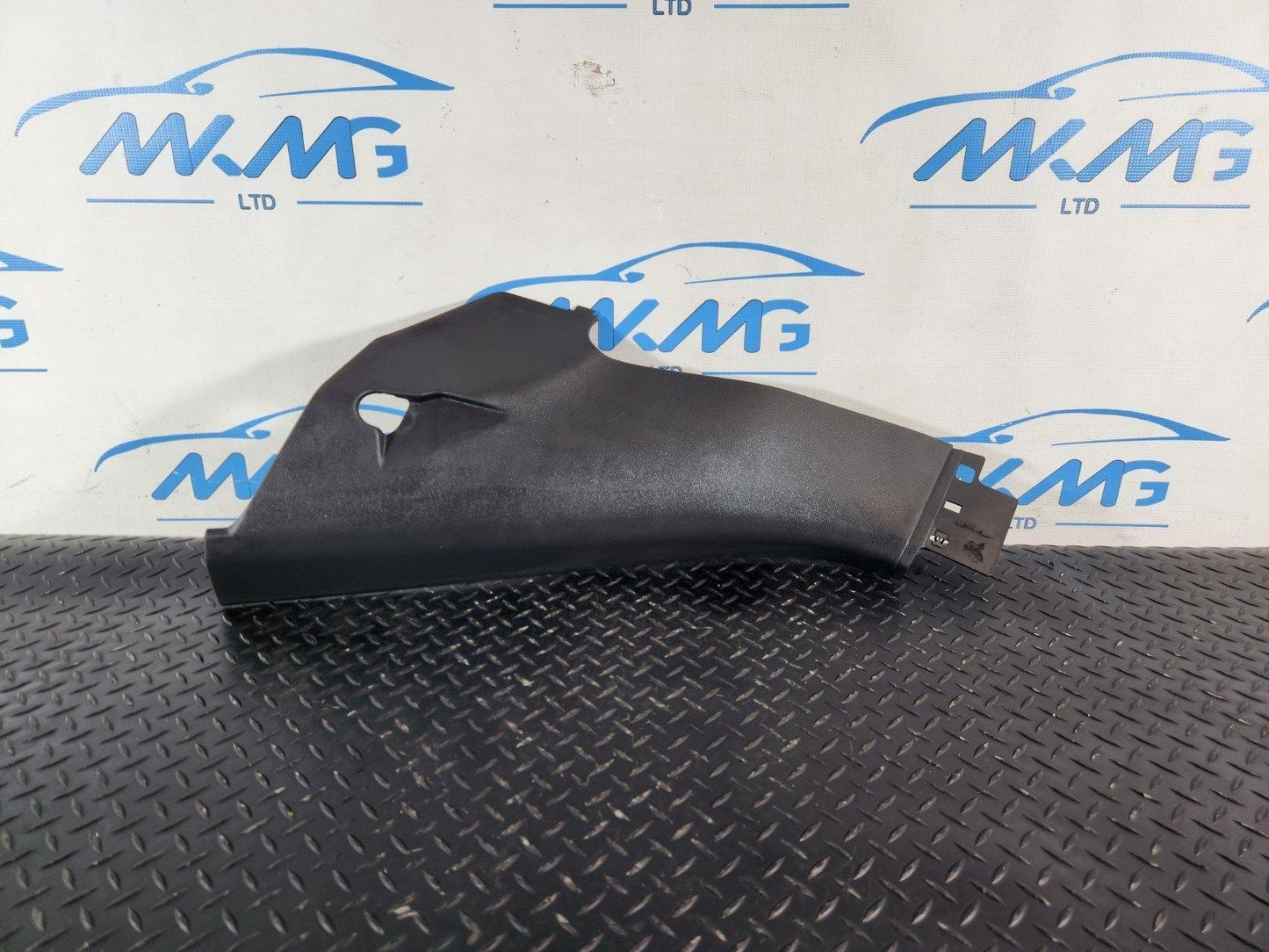 10-18 VW TOUAREG 7P GENUINE LEFT BOOT TRIM PANEL 7P0867765