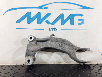16-19 AUDI A4 B9 GENUINE FRONT LEFT SIDE SHOCK ABSORBER HOLDER 8W0037