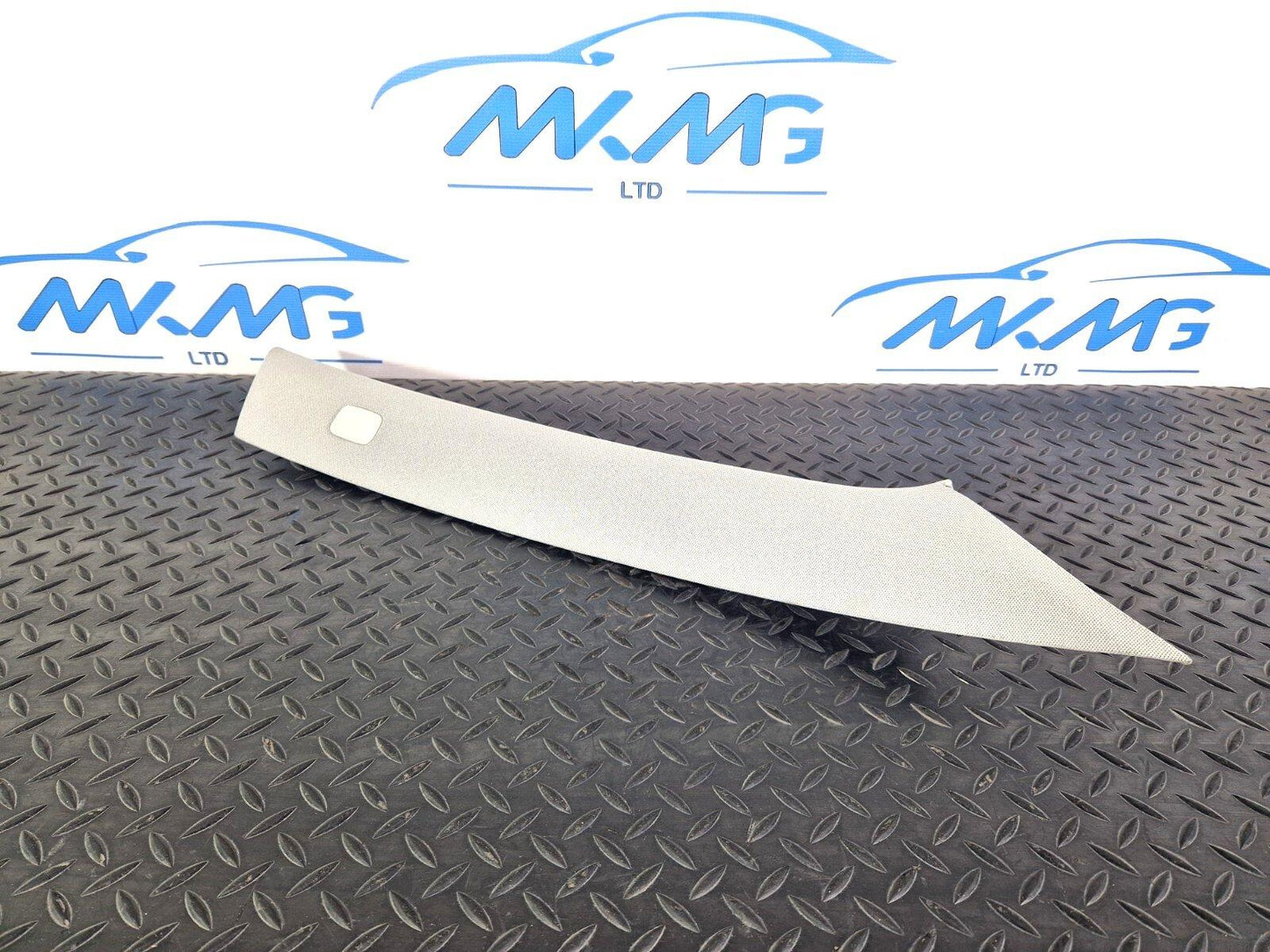 14-20 MERCEDES BENZ GLA 200 X156 OEM FRONT DRIVER SIDE A-PILLAR TRIM A1766901800
