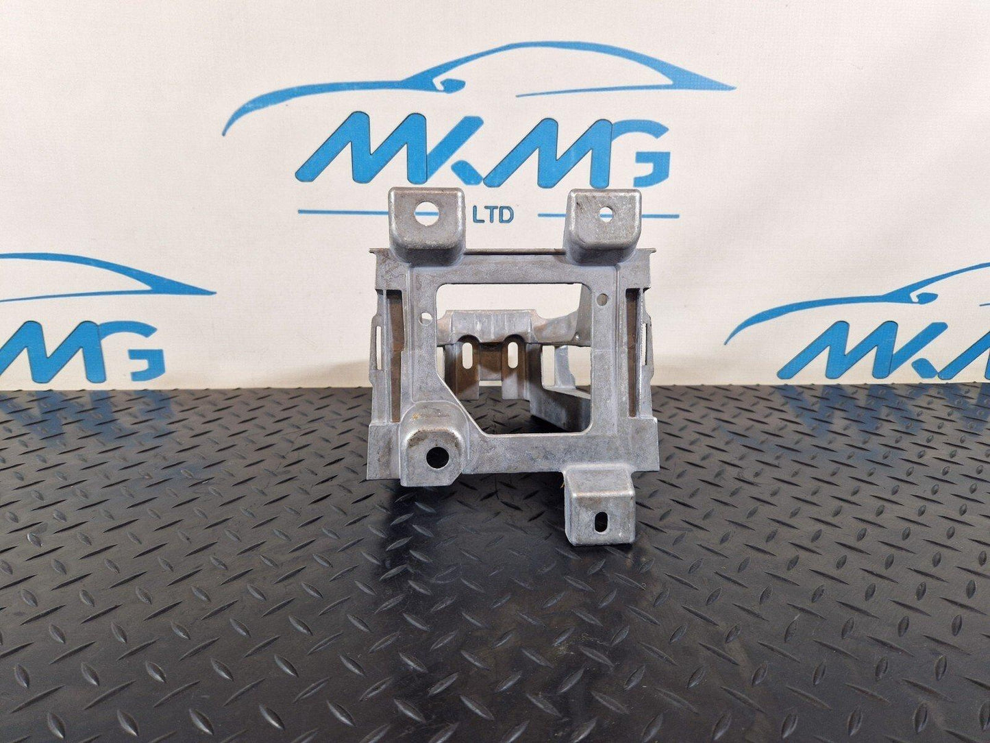 14-21 BMW 2 SERIES 218d GRAN TOURER F46 OEM CENTRE CONSOLE BRACKET REAR 9274404