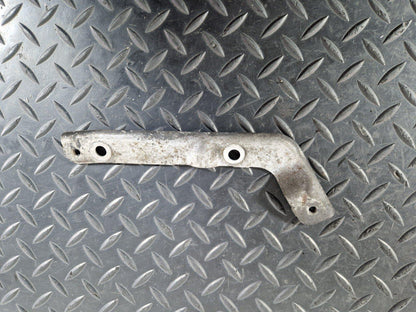 06-14 MERCEDES BENZ SPRINTER W906 STARTER MOUNT SUPPORT BRACKET A6511510040