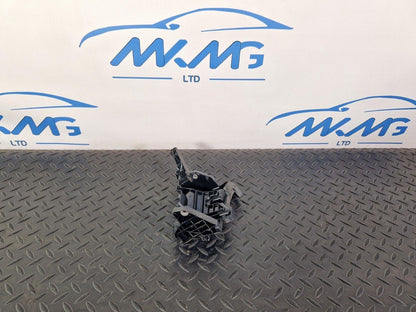 18-ON MERCEDES BENZ A CLASS W177 FRONT LEFT BRAKE HYDRAULIC LINE BRACKET HOLDER