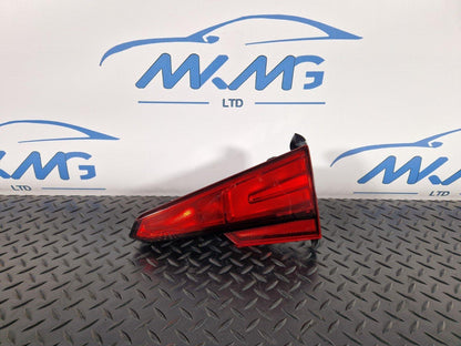 16-19 AUDI A4 B9 SALOON REAR RIGHT O/S/R INNER TAILGATE LIGHT 8W5945076A