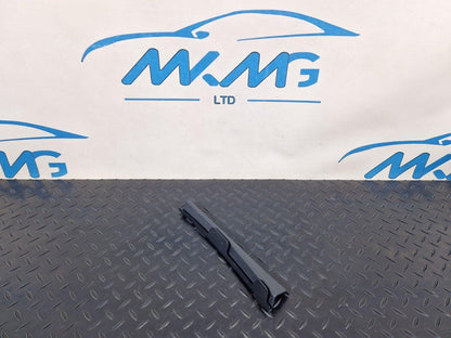 16-19 AUDI A4 AVANT B9 S-LINE GENUINE RIGHT SIDE A PILLAR BRACKET 8W0868204