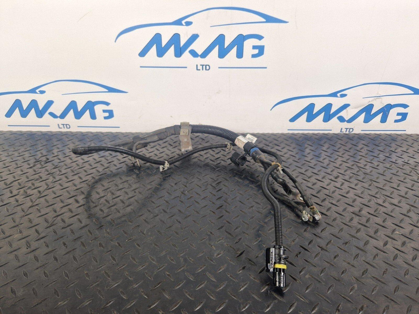 14-21 MERCEDES BENZ C300h W205 STARTER / ALTERNATOR CABLE A2055404003