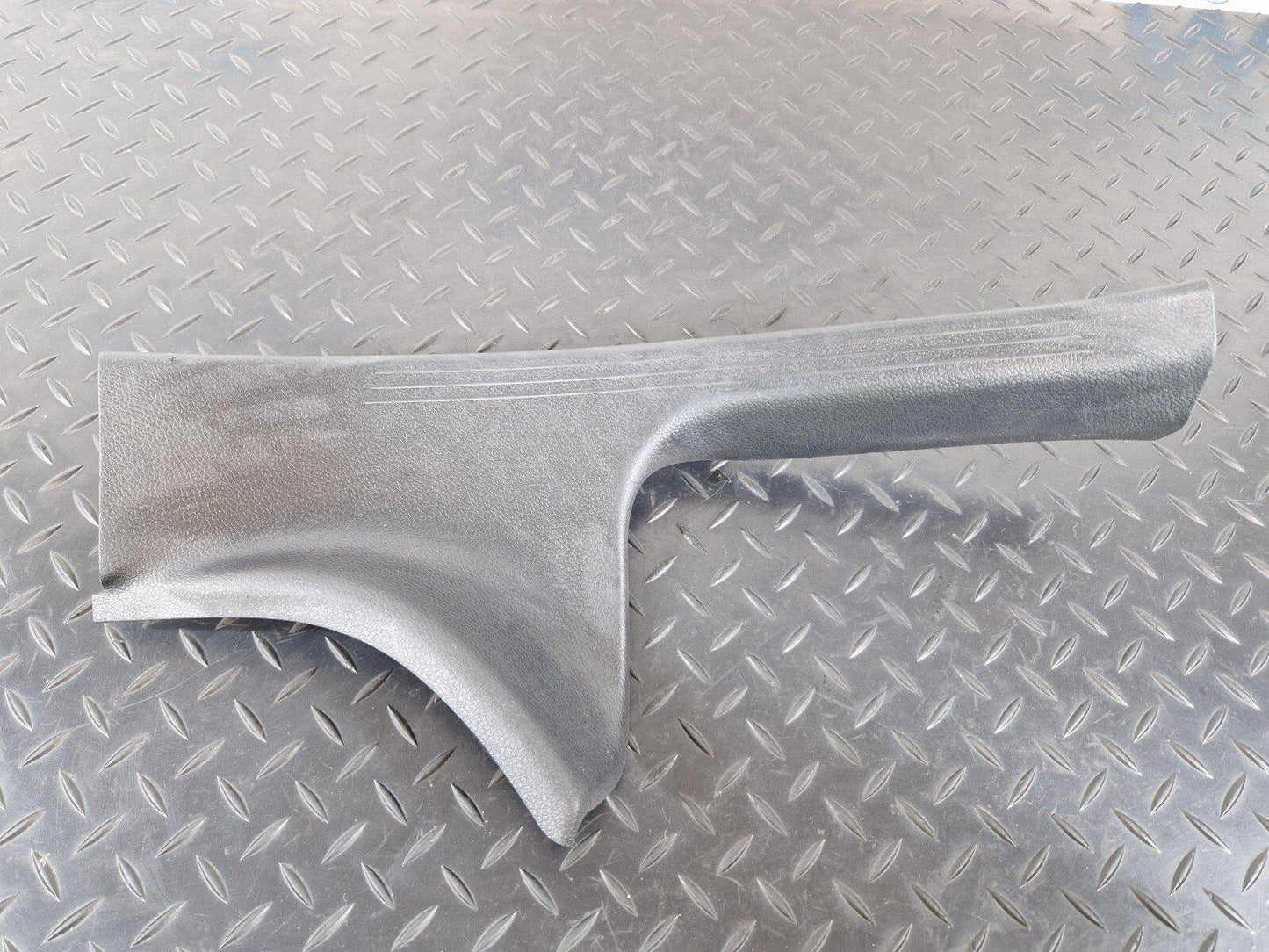14-21 MERCEDES BENZ C300h W205 REAR LEFT SIDE INNER SILL COVER PANEL A2056860136