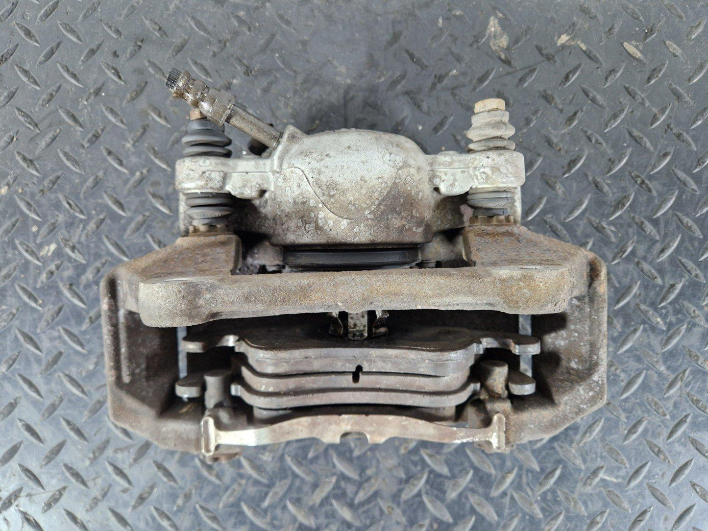 12-18 AUDI A6 C7 GENUINE DIESEL BRAKE CALIPER FRONT RIGHT DRIVER SIDE 4G0106AK
