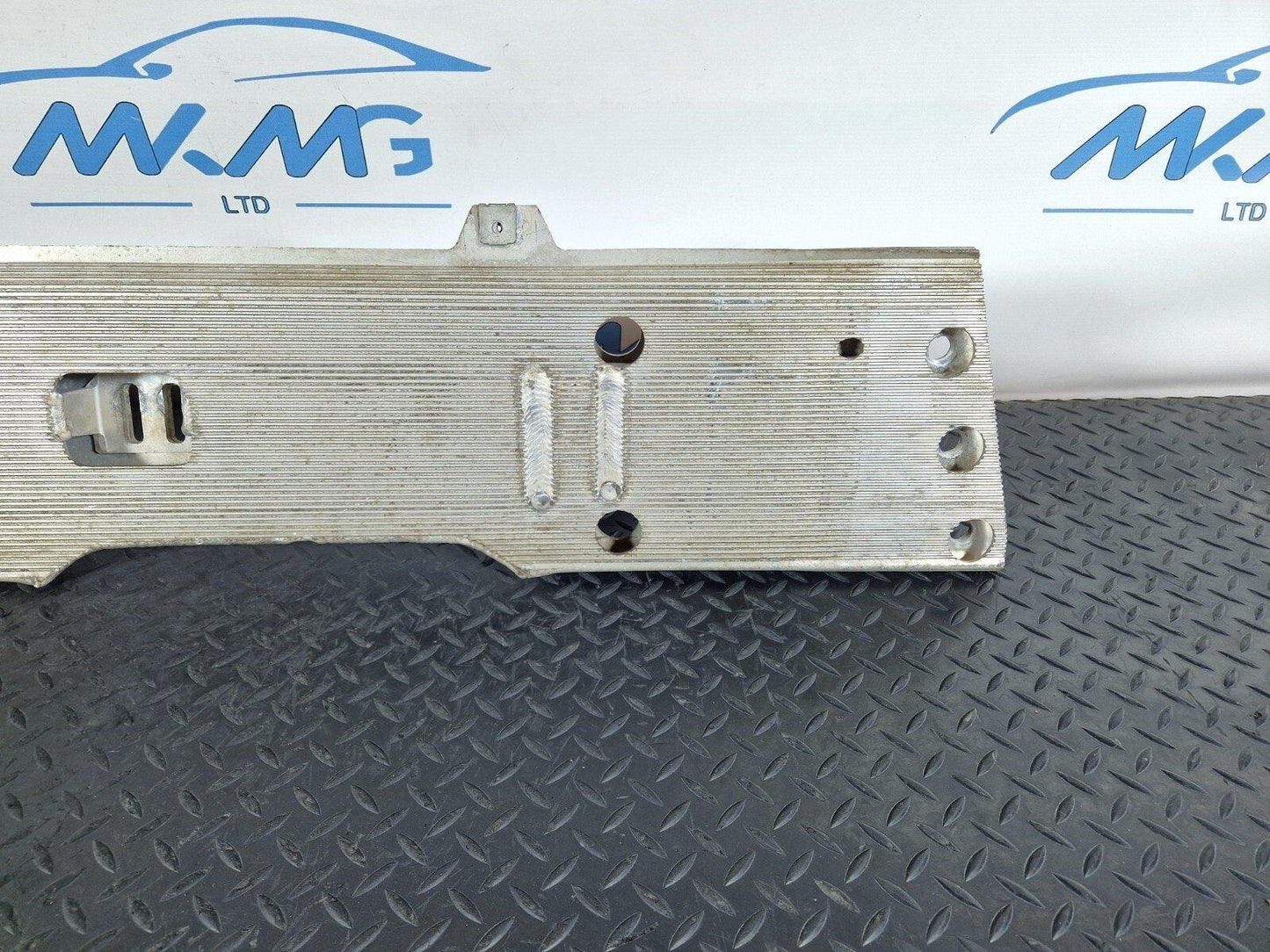 11-19 MERCEDES BENZ ML W166  GEARBOX MOUNT SUPPORT BRACKET A1662410047