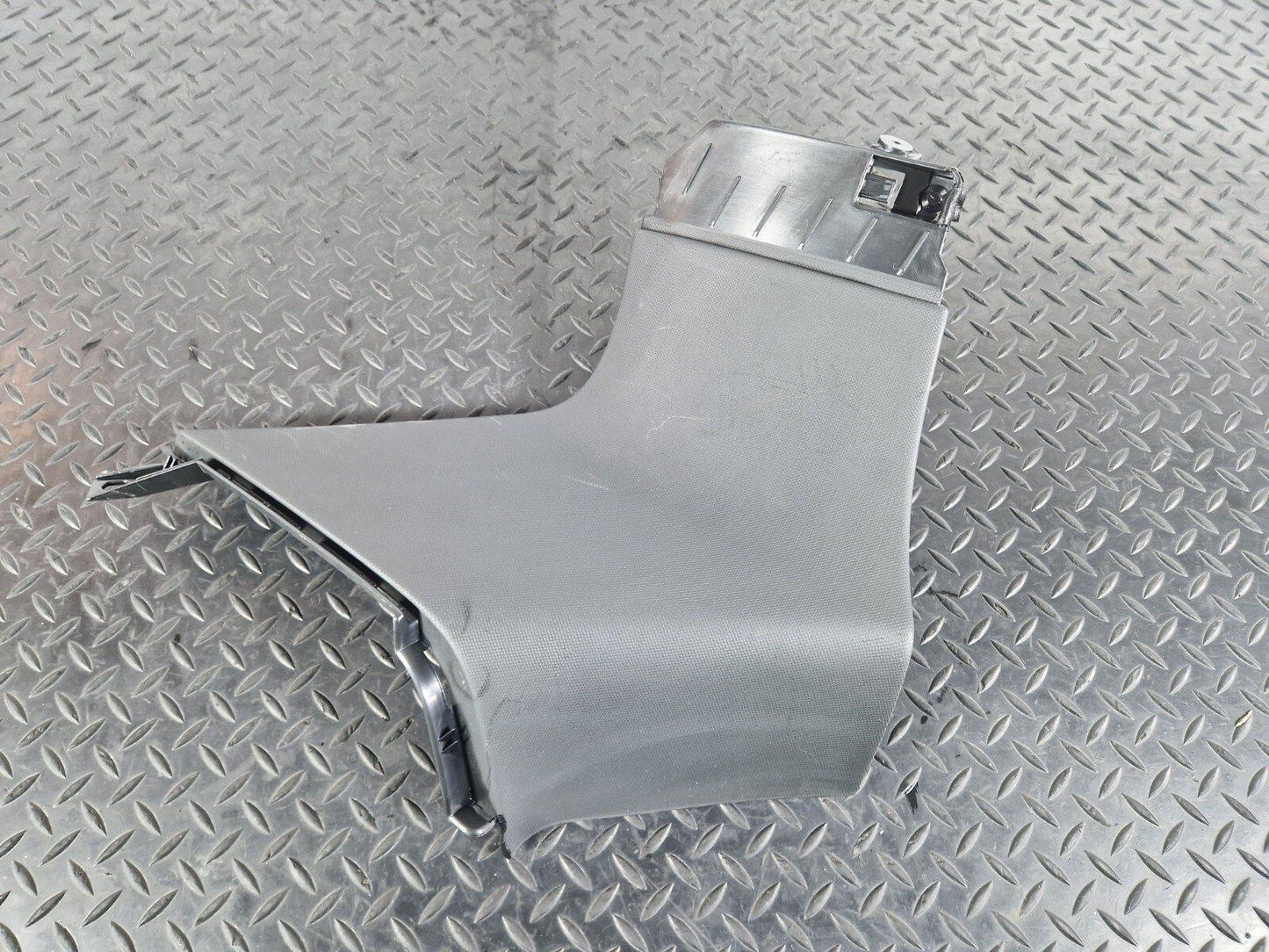 12-17 AUDI Q5 8R GENUINE OEM REAR LEFT N/S D-PILLAR UPPER TRIM COVER 8R0867245