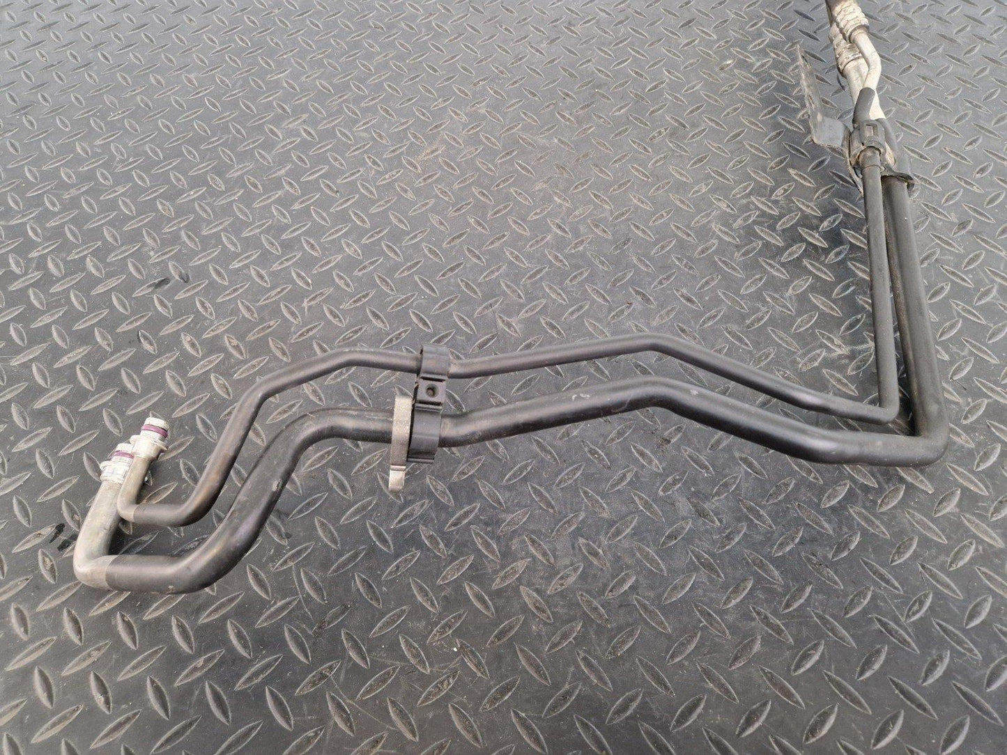 16-20 AUDI Q7 4M GENUINE A/C HOSE PIPE 4M0820769E
