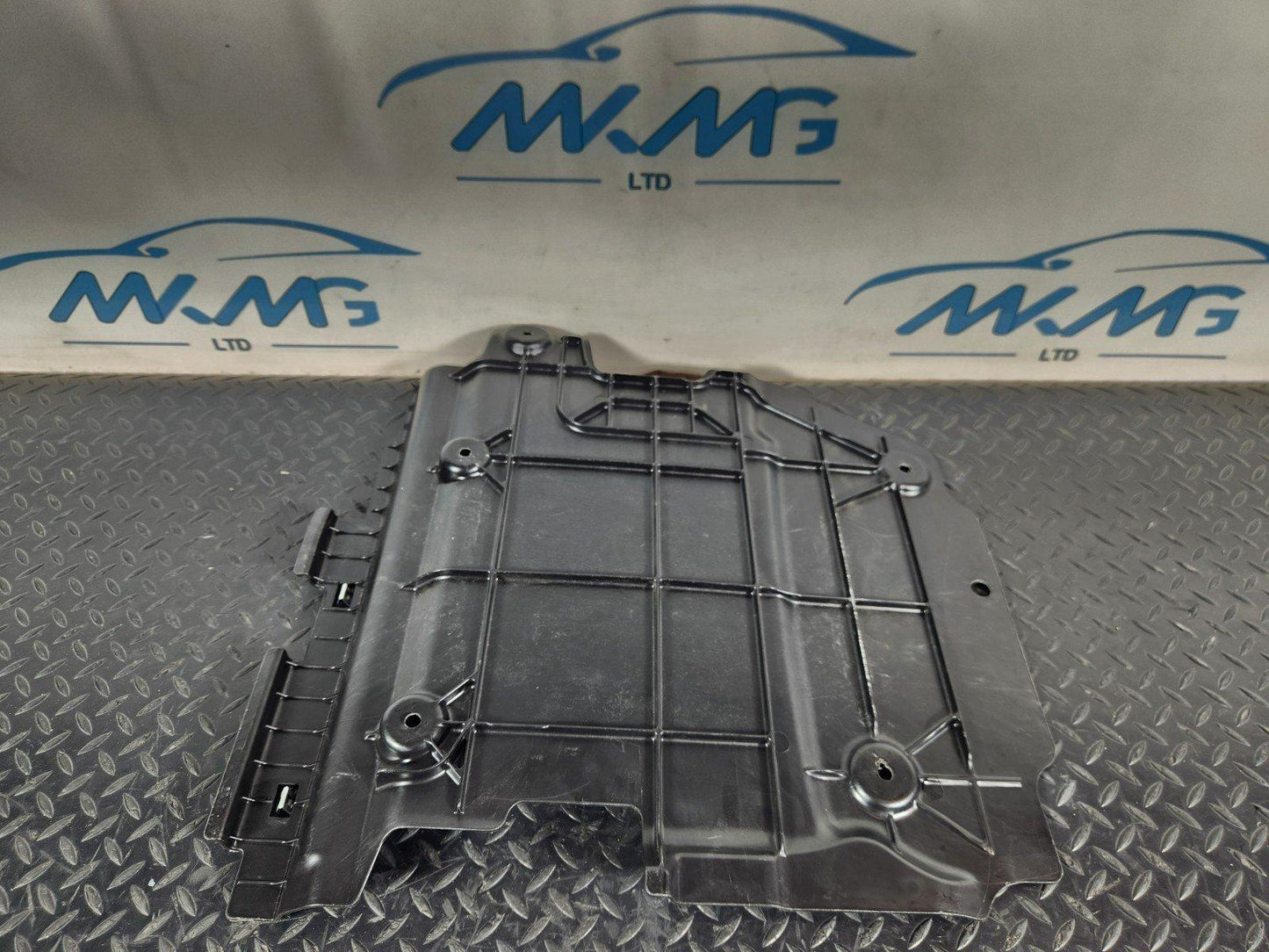 11-19 MERCEDES BENZ ML W166 GENUINE REAR TRUNK FLOOR TRIM COVER A1666800223