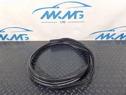 18-ON MERCEDES-BENZ SPRINTER W907 W910 RUBBER BONNET GASKET A9108871100