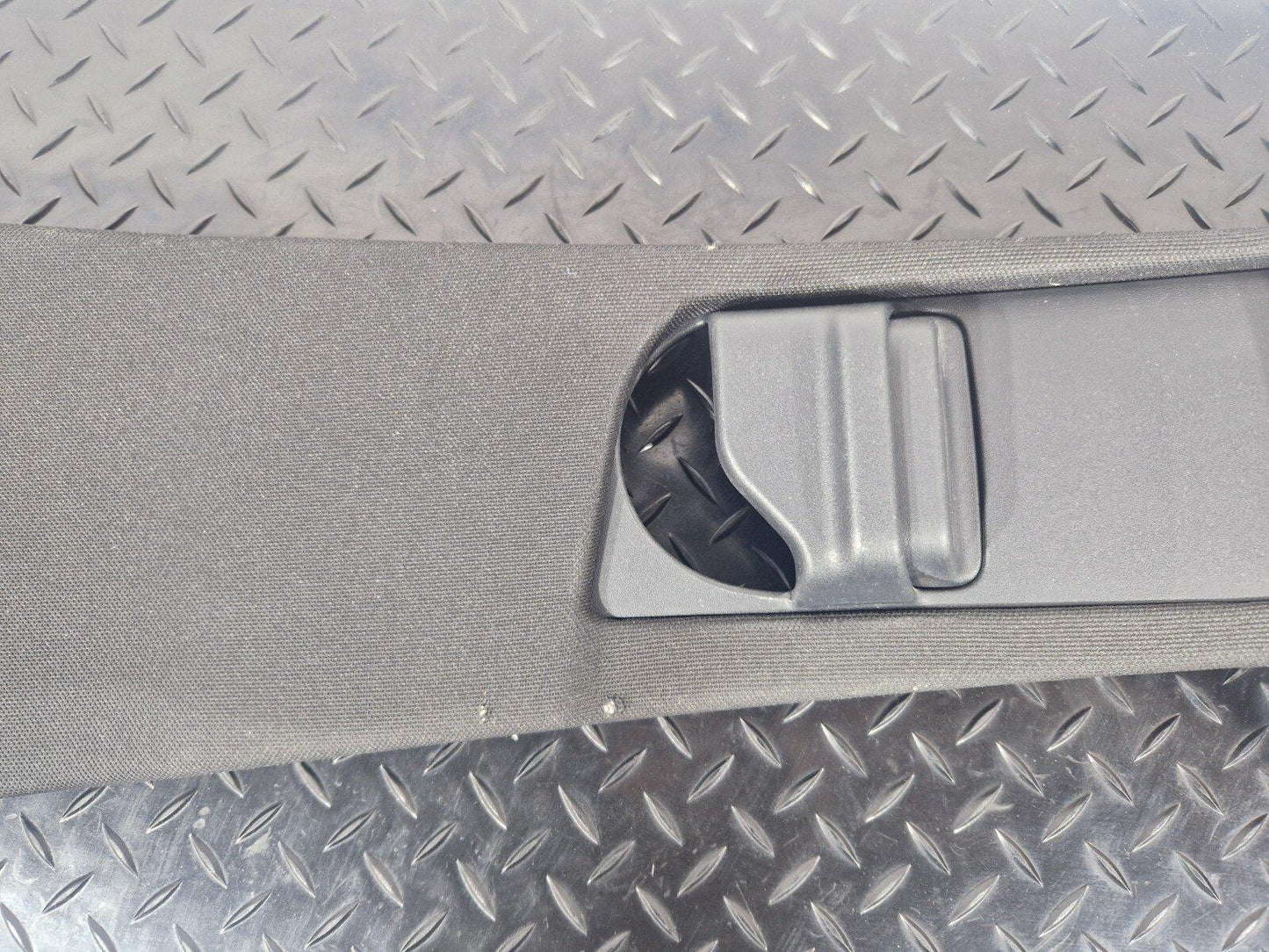 14-21 MERCEDES BENZ W205 GENUINE B-PILLAR LEFT SIDE SEAT BELT TRIM A2056900126