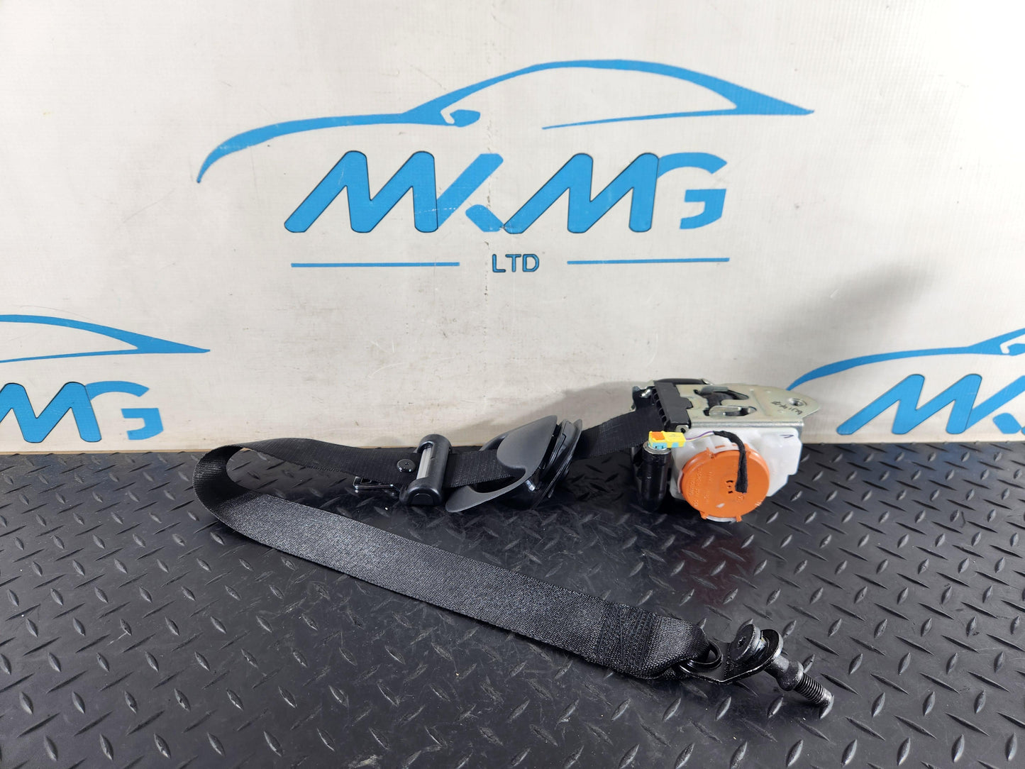 Mercedes-Benz GLA Front Left Passenger Side Seat Belt Genuine A2478604301