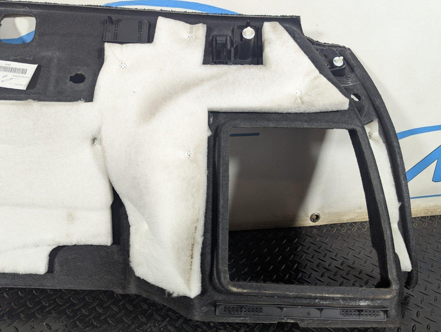 11-19 MERCEDES BENZ ML W166 GENUINE LEFT TRUNK COVER A1666900141