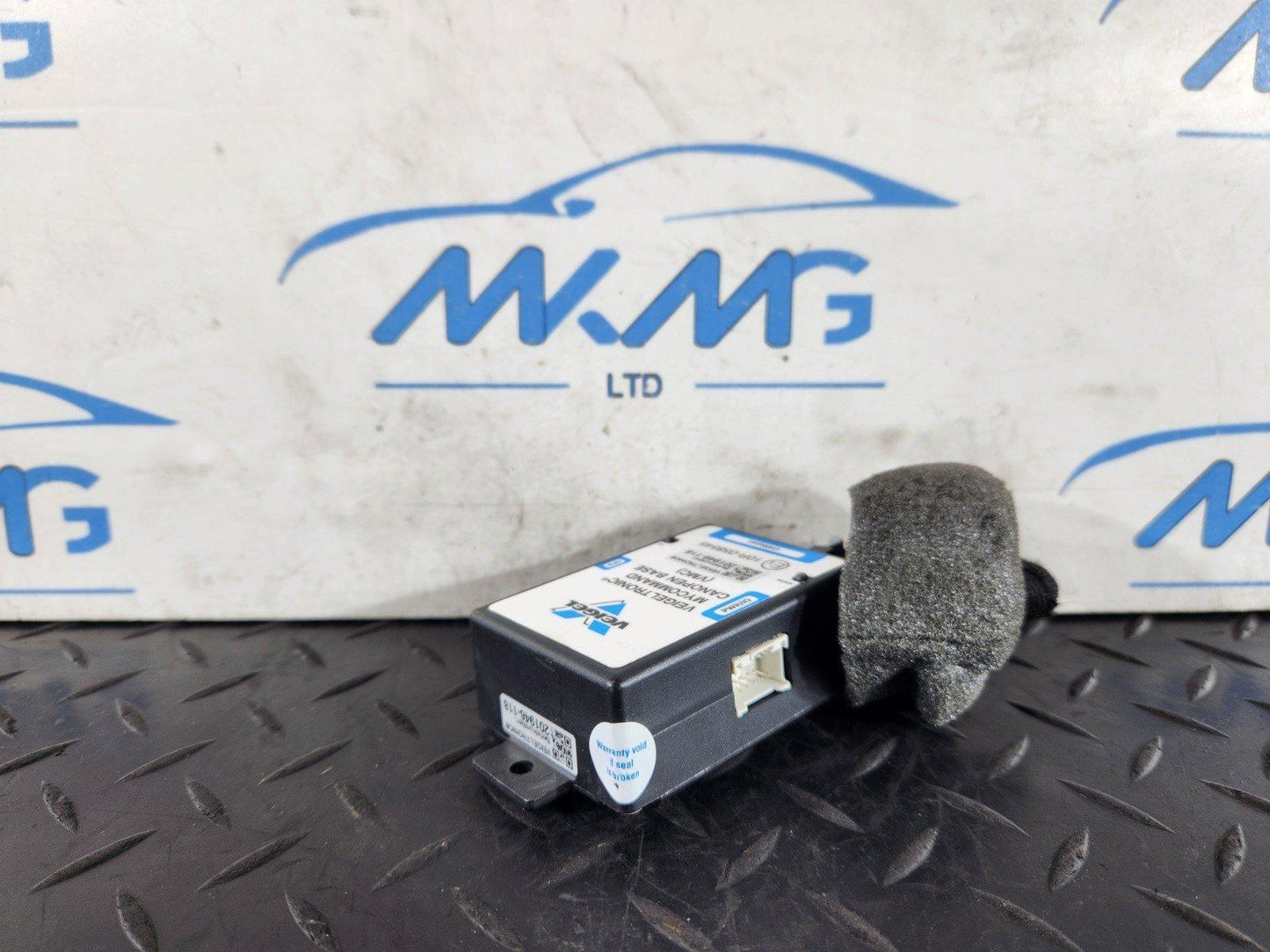 19-ON MERCEDES BENZ B CLASS W247 Veigel Tronic MyCommand CANOpen Base (VMC)