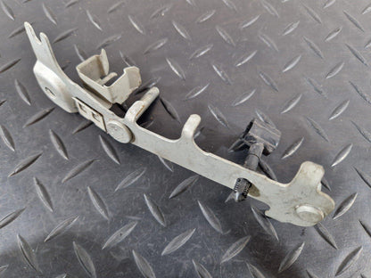 11-19 MERCEDES BENZ ML W166 EXHAUST SYSTEM PRESSURE SENSOR BRACKET A2464900840