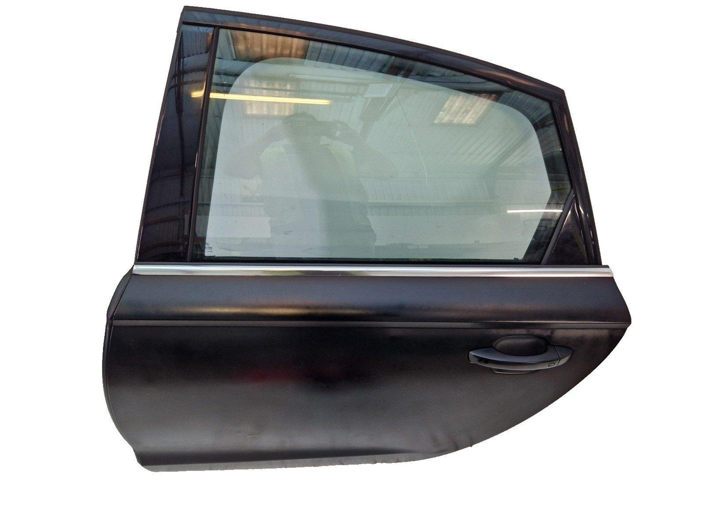 12-18 AUDI A6 C7 SALOON REAR LEFT N/S COMPLETE DOOR IN BLACK (NEEDS REPAINTING)