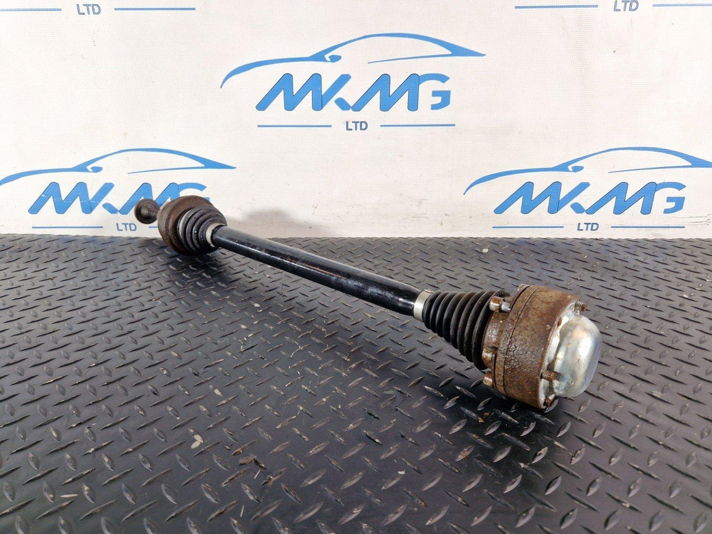 16-19 AUDI A4 B9 GENUINE OEM REAR DRIVESHAFT FITS LEFT & RIGHT 8W0501203D