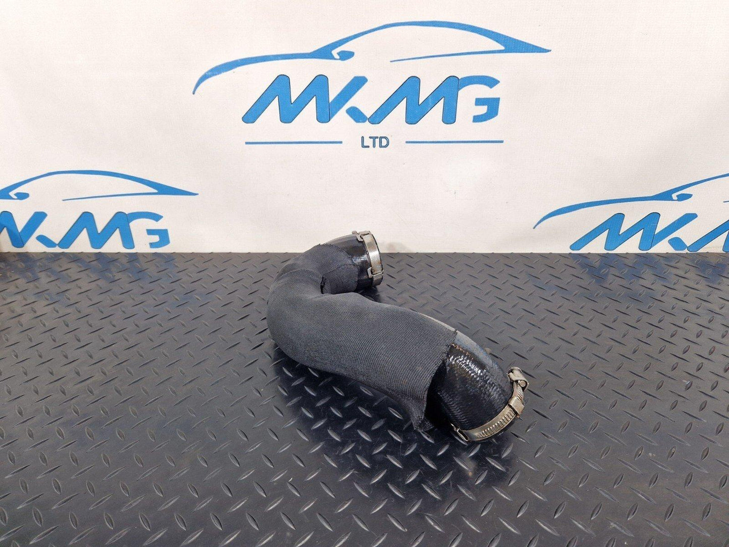 10-18 AUDI A7 4G S-LINE GENUINE TURBO PRESSURE HOSE 4G0145738AH