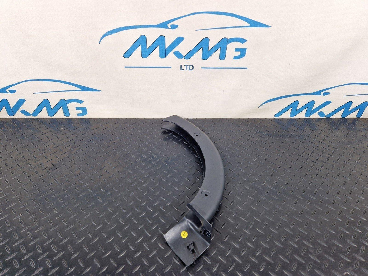 16-19 AUDI A4 B9 S-LINE GENUINE REAR LEFT BOOT LID HINGE COVER 8W5971821