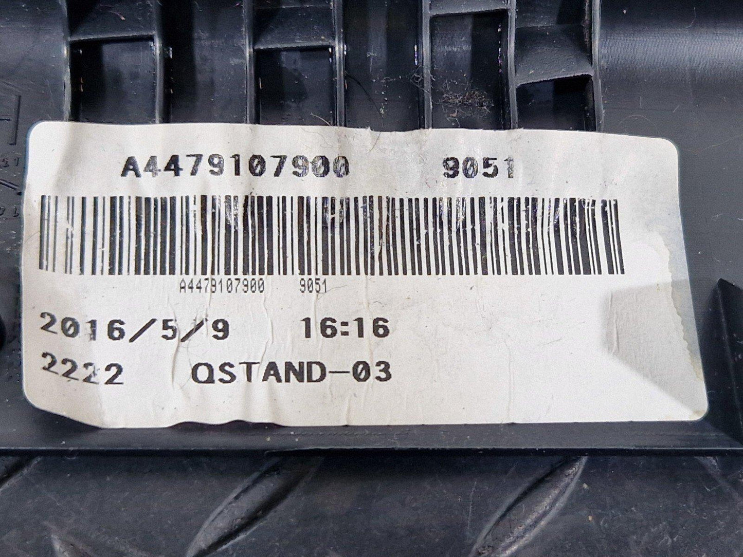 14-23 MERCEDES VITO W447 LEFT SIDE B-PILLAR LOWER SEAT BASE TRIM A4479107900
