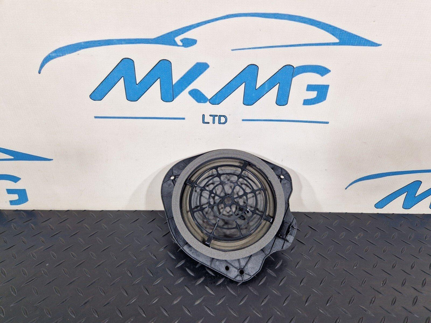 16-24 AUDI A5 F5 GENUINE PASSENGER SIDE REAR DOOR SPEAKER 8W7035411A
