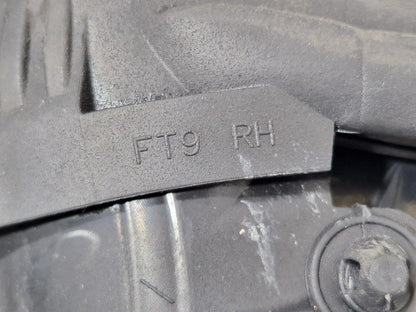 16-23 AUDI A5 F5 SPORTBACK FRONT RIGHT DOOR WINDOW APERTURE INNER SEAL 8W8837480