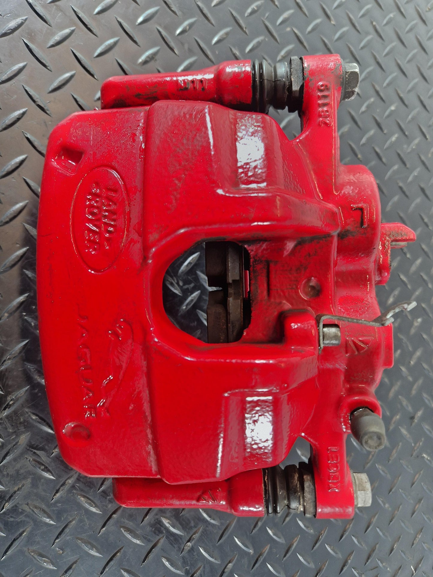 Range Rover Evoque L551 Front Left Brake Caliper  M8D22B302BA LR140648