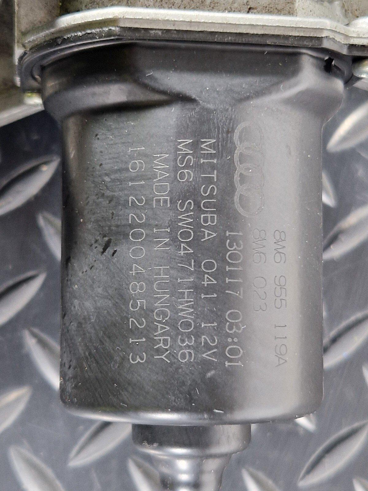 16-24 AUDI A5 F5 COUPE GENUINE FRONT WIPER MOTOR WITH LINKAGE 8W6955023C