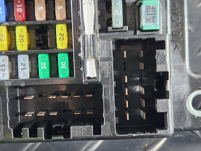 Land Rover Range Rover Evoque L551 Passenger Side Fuse Box M8D2-14A073-BA