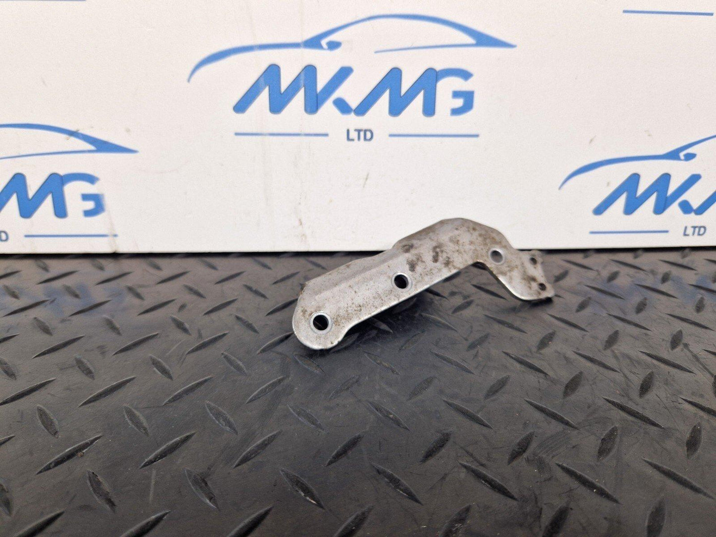 14-21 MERCEDES-BENZ C-CLASS C250D W205 GENUINE MOUNT A6510942227