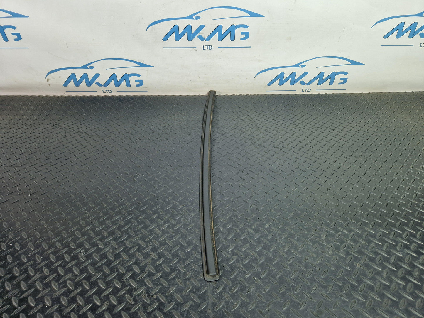 Audi A6 Allroad C7 Genuine Upper Rear Lid Cover 4G9827229