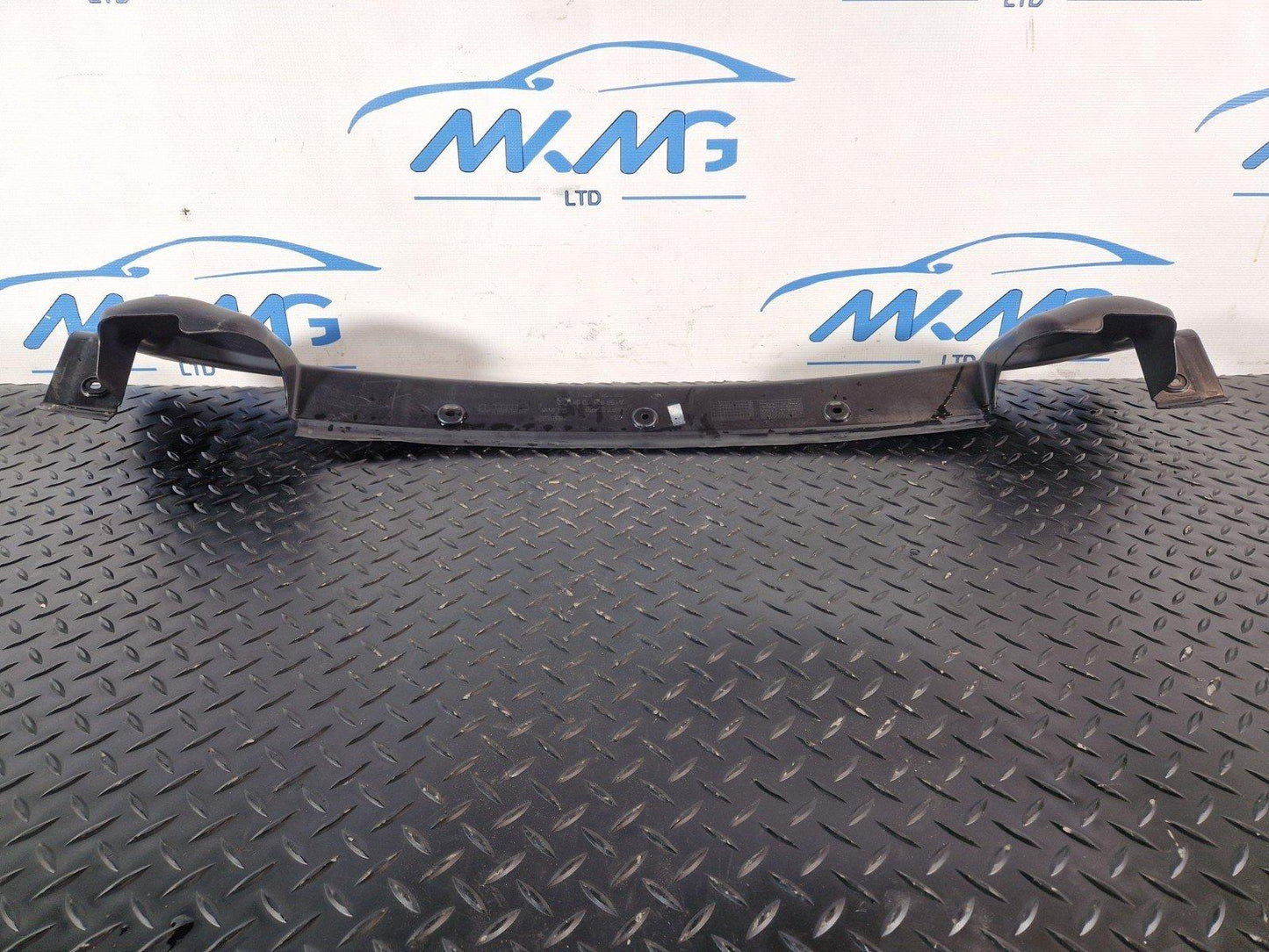11-19 MERCEDES BENZ ML W166 GENUINE OTHER TRUNK BOOT TRIM ELEMENT A1666910008