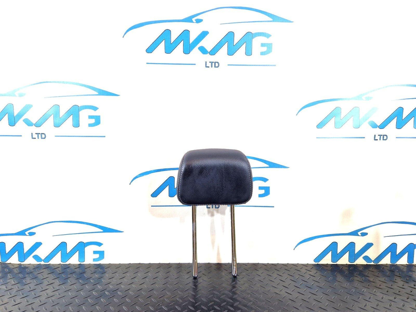 14-21 MERCEDES BENZ C300h W205 GENUINE SEAT HEADREST REAR LEFT RIGHT N/O/S