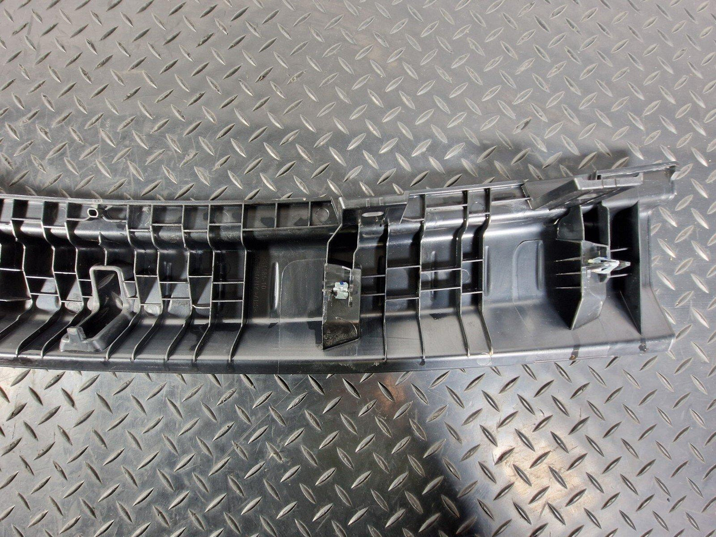 14-21 BMW 2 SERIES F45 F46  REAR BOOT TRUNK LOAD SILL COVER TRIM PANEL 7327008