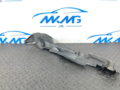16-19 AUDI A4 B9 AVANT GENUINE RIGHT SIDE WING PANEL RUBBEL SEAL 8W0821170