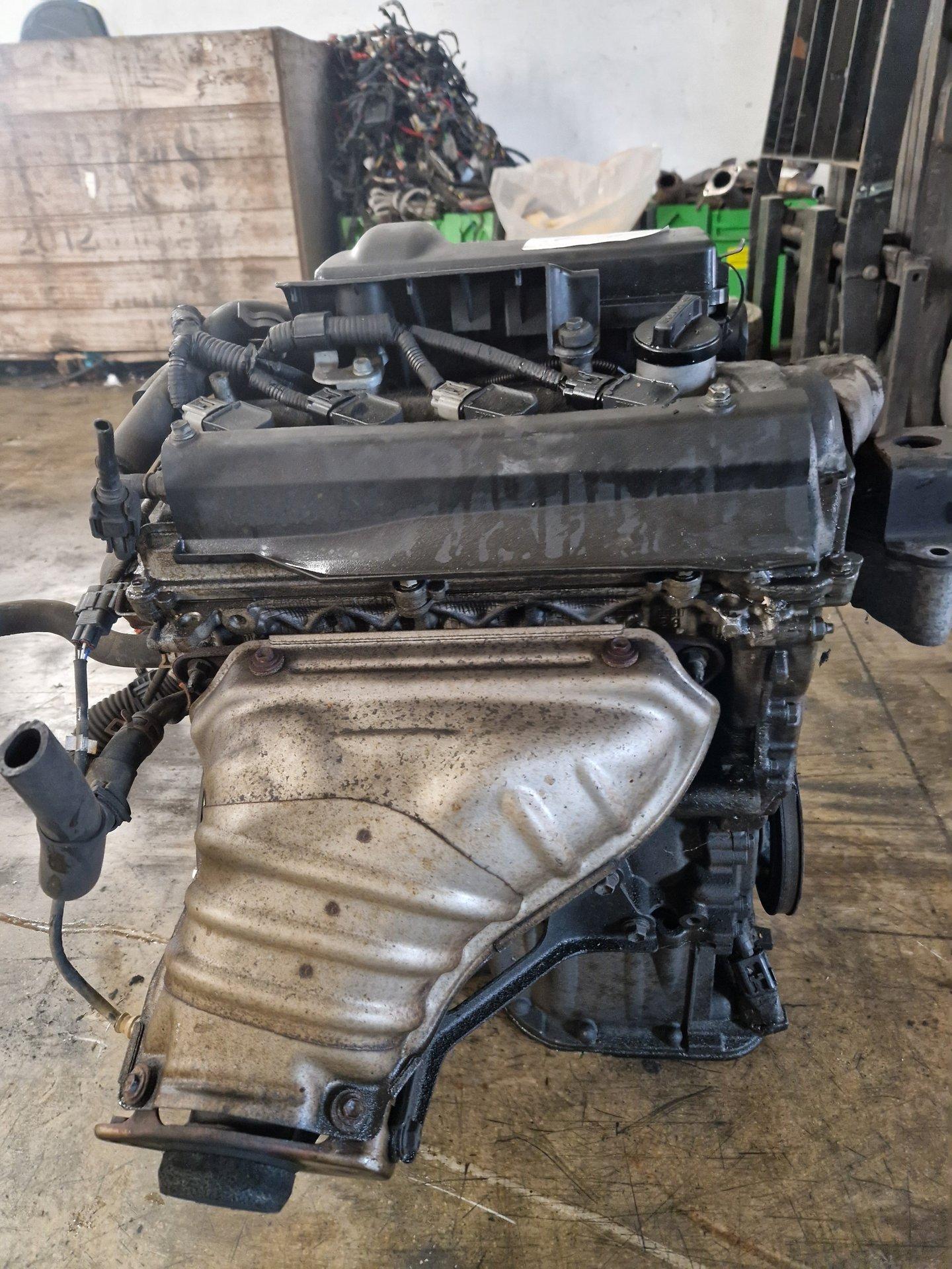 Toyota Prius MK2 (NHW20) Hatchback Engine